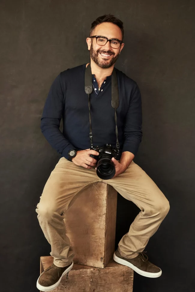 Los Angeles online dating photographer capturing a client's charm, Professional dating profile photoshoot in LA, Expert online dating photographer at work in Los Angeles, Client enjoying a casual photoshoot with an LA online dating photographer, Candid shot by an online dating photographer in Los Angeles, High-quality online dating profile photography in LA, Tailored dating photoshoot with a Los Angeles online dating expert, Online dating portrait session in Los Angeles, Personalized dating photography by a Los Angeles professional, Engaging online dating photos taken in Los Angeles by a skilled photographer