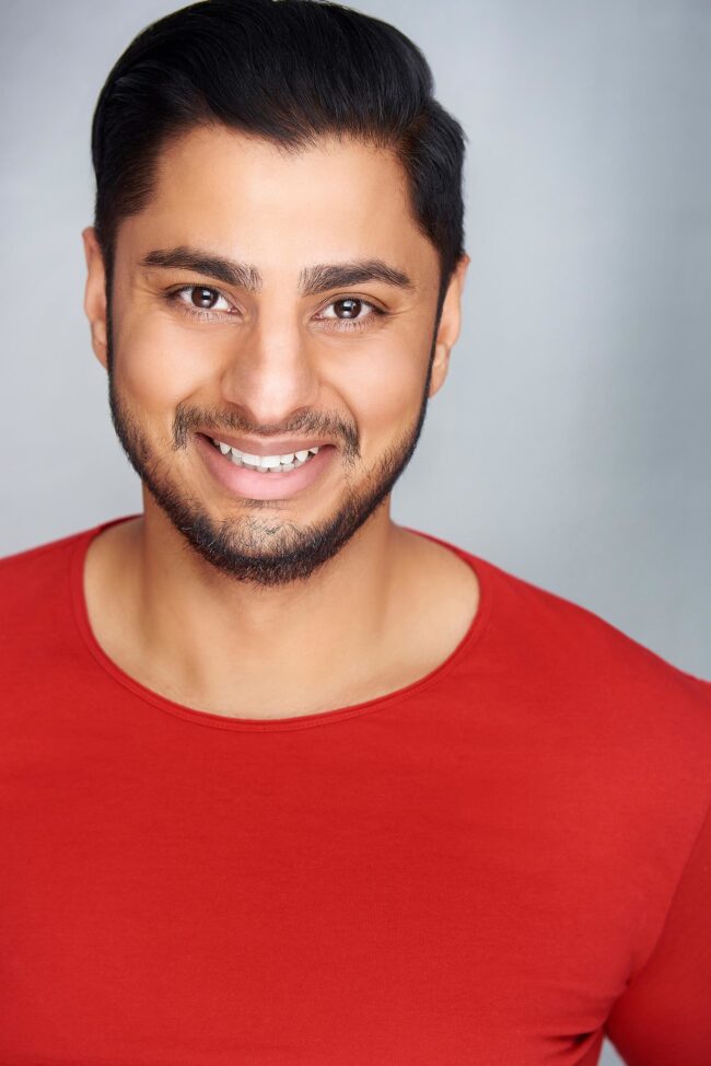 Male actor headshot in Los Angeles, bright commercial casting photo with a friendly expression for agents, managers, auditions, online casting profiles, and acting submissions