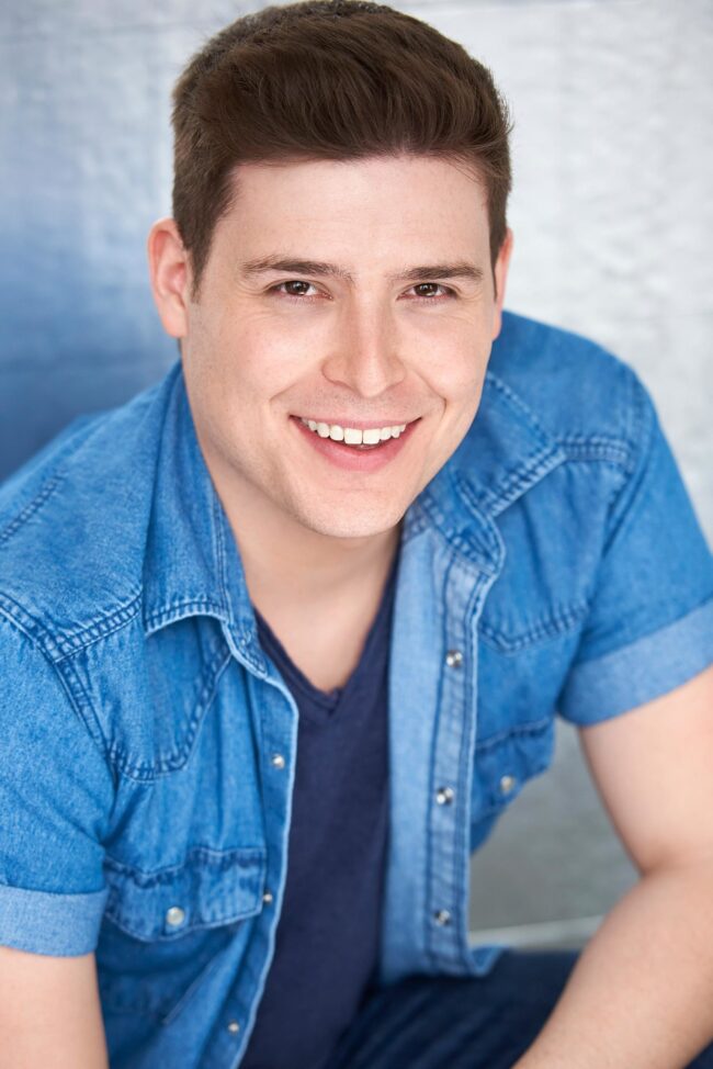 Male actor headshot in Los Angeles, friendly commercial casting photo for agents, managers, auditions, online casting profiles, and acting submissions